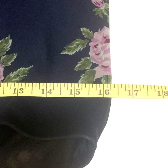 Meridian 100% Silk Top and Skirt Set Size 4 - Picture 9 of 9